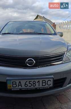 Nissan TIIDA 2013 Nissan TIIDA 2013