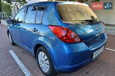Хетчбек Nissan TIIDA 2008 в 