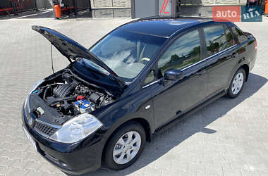 Седан Nissan TIIDA 2007 в 