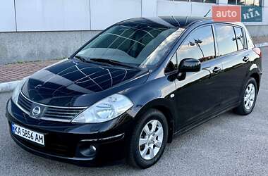 Хэтчбек Nissan TIIDA 2008 в Белой Церкви