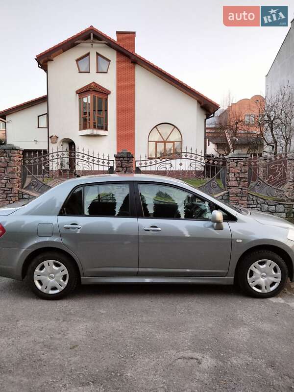 Седан Nissan TIIDA 2012 в Львове фото 12 Седан Nissan TIIDA 2012 в Львове