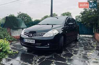 Хетчбек Nissan TIIDA 2011 в Києві