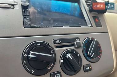 Седан Nissan TIIDA 2006 в 