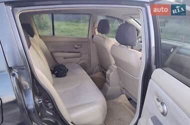 Хэтчбек Nissan TIIDA 2007 в 
