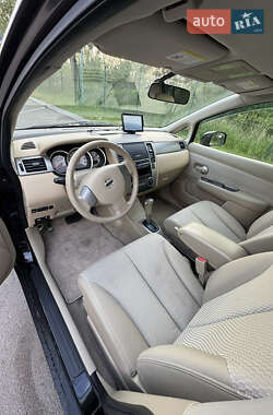 Хэтчбек Nissan TIIDA 2012 в 