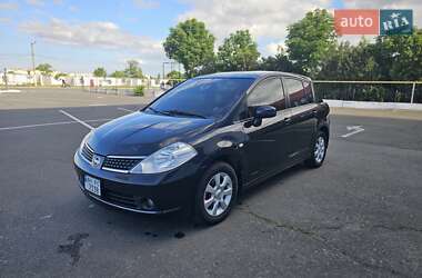 Хетчбек Nissan TIIDA 2006 в 
