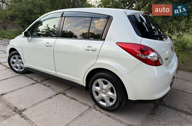 Хэтчбек Nissan TIIDA 2012 в Одессе