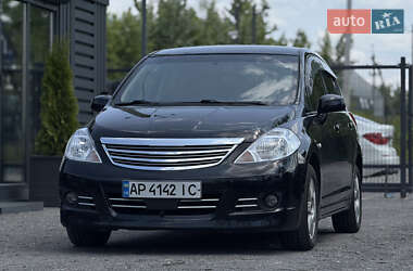 Хэтчбек Nissan TIIDA 2009 в Львове