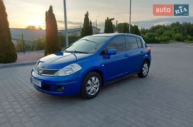 Хетчбек Nissan TIIDA 2007 в 