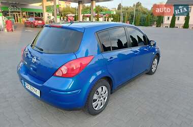 Хетчбек Nissan TIIDA 2007 в 