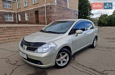 Седан Nissan TIIDA 2007 в Кривом Роге