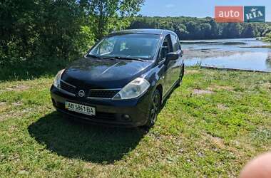 Хэтчбек Nissan TIIDA 2008 в Виннице
