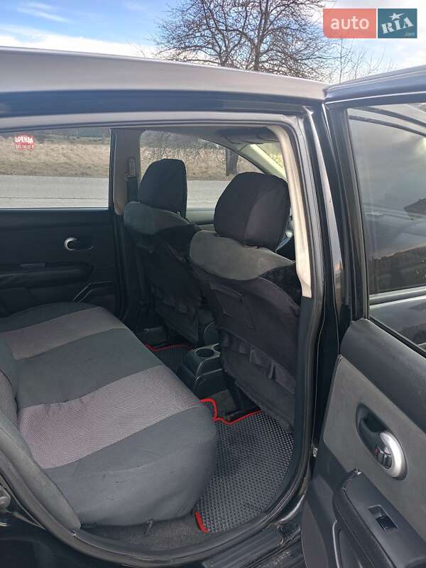 Хетчбек Nissan TIIDA 2008 в Львові