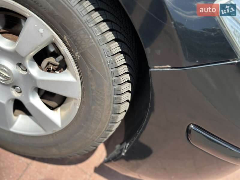 Седан Nissan TIIDA 2008 в Одессе