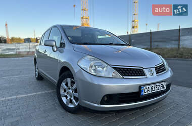 Хэтчбек Nissan TIIDA 2007 в Виннице