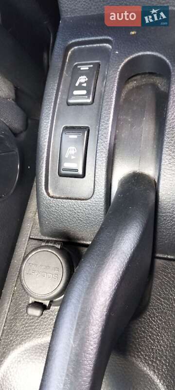 Хэтчбек Nissan TIIDA 2009 в Львове