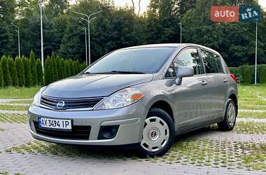 Хэтчбек Nissan TIIDA 2011 в Харькове