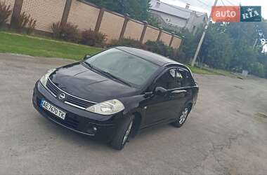Седан Nissan TIIDA 2008 в Днепре