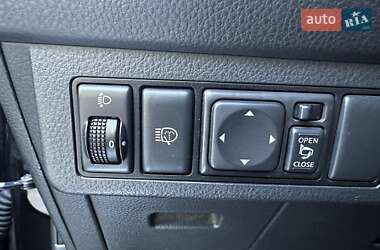 Хэтчбек Nissan TIIDA 2010 в Днепре