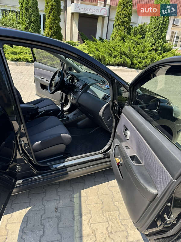 Седан Nissan TIIDA 2008 в Дніпрі фото 39 Седан Nissan TIIDA 2008 в Дніпрі