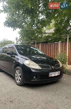 Хетчбек Nissan TIIDA 2008 в Богуславі