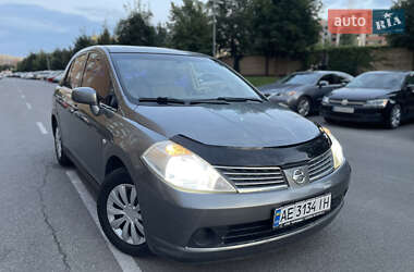 Седан Nissan TIIDA 2007 в Києві