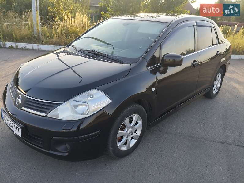 Седан Nissan TIIDA 2010 в Ковелі