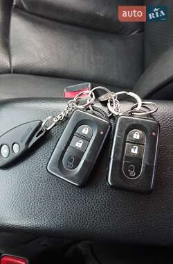 Седан Nissan TIIDA 2010 в 