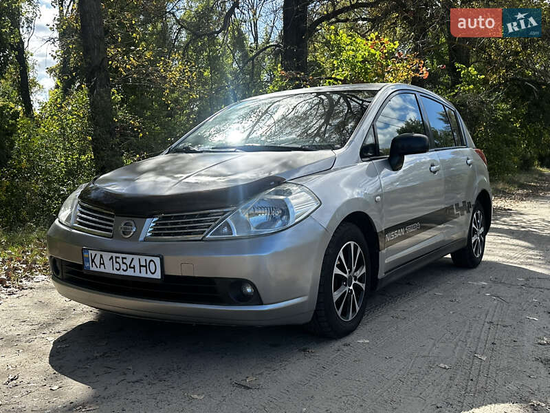 Хетчбек Nissan TIIDA 2007 в Києві