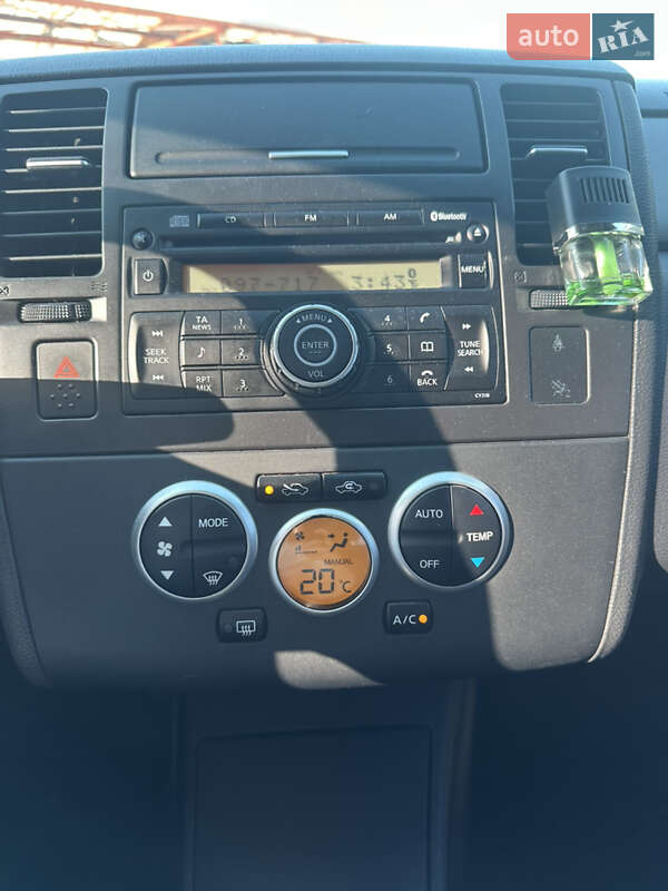 Хэтчбек Nissan TIIDA 2007 в Мукачево фото 17 Хэтчбек Nissan TIIDA 2007 в Мукачево