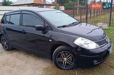 Хэтчбек Nissan TIIDA 2007 в Черкассах