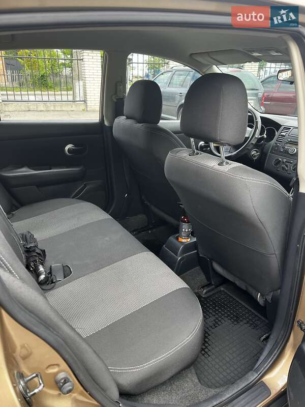 Хетчбек Nissan TIIDA 2008 в Білій Церкві