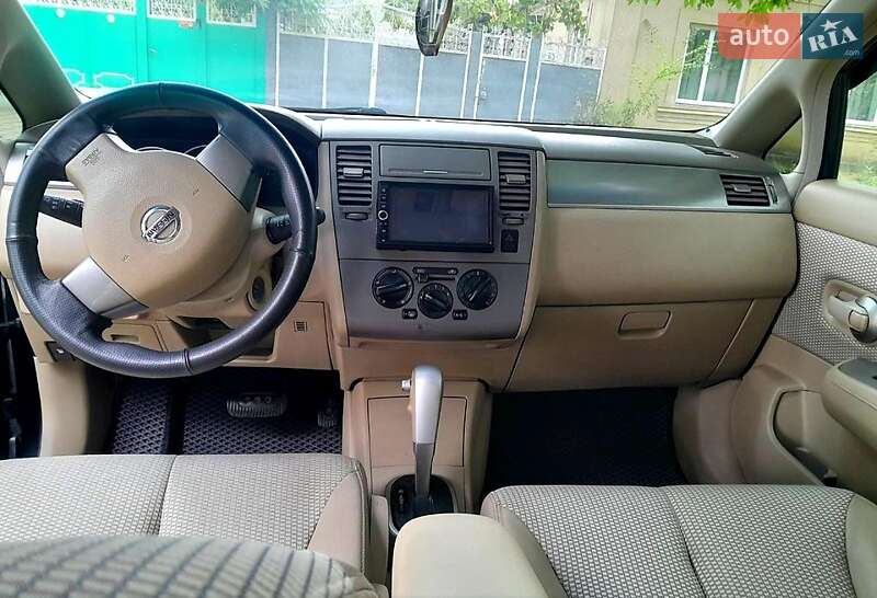 Седан Nissan TIIDA 2007 в Ізмаїлі