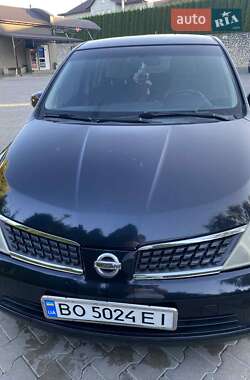 Хэтчбек Nissan TIIDA 2008 в Подволочиске
