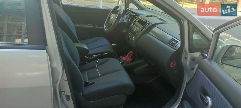 Хэтчбек Nissan TIIDA 2007 в Измаиле фото 3 Хэтчбек Nissan TIIDA 2007 в Измаиле
