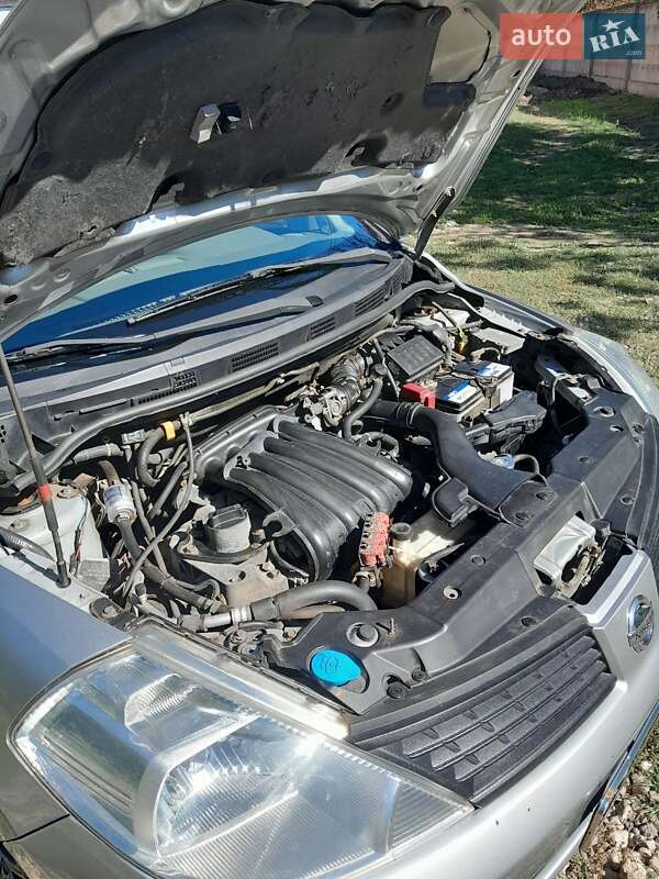 Хэтчбек Nissan TIIDA 2007 в Кривом Роге фото 5 Хэтчбек Nissan TIIDA 2007 в Кривом Роге
