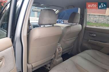 Седан Nissan TIIDA 2007 в  фото 14 Седан Nissan TIIDA 2007 в