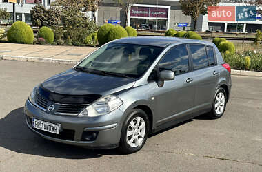 Хэтчбек Nissan TIIDA 2007 в Кривом Роге