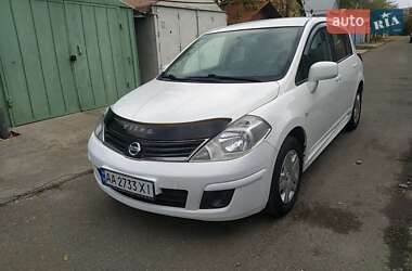 Хэтчбек Nissan TIIDA 2013 в Одессе