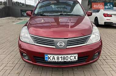 Хэтчбек Nissan TIIDA 2007 в 