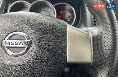 Хэтчбек Nissan TIIDA 2007 в 