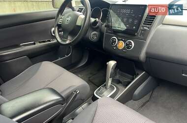 Хэтчбек Nissan TIIDA 2007 в 