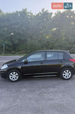 Хетчбек Nissan TIIDA 2012 в Львові
