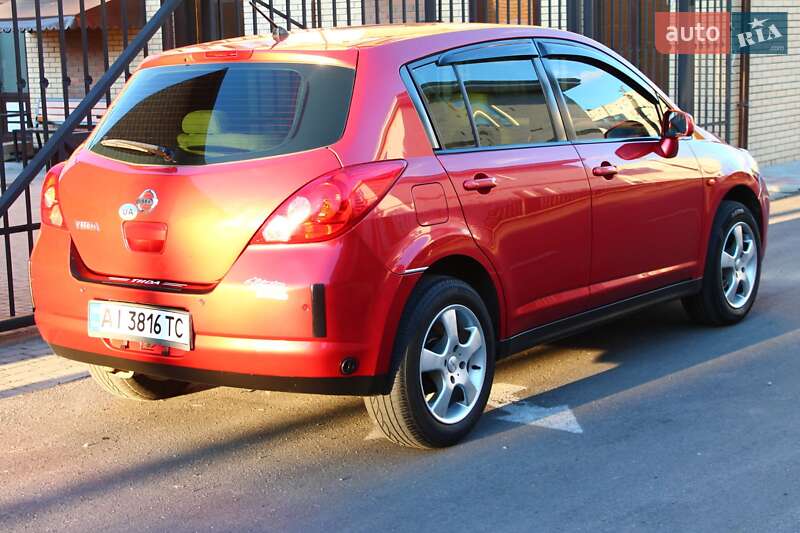 Хэтчбек Nissan TIIDA 2008 в Белой Церкви фото 17 Хэтчбек Nissan TIIDA 2008 в Белой Церкви