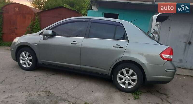 Седан Nissan TIIDA 2008 в Киеве фото 2 Седан Nissan TIIDA 2008 в Киеве