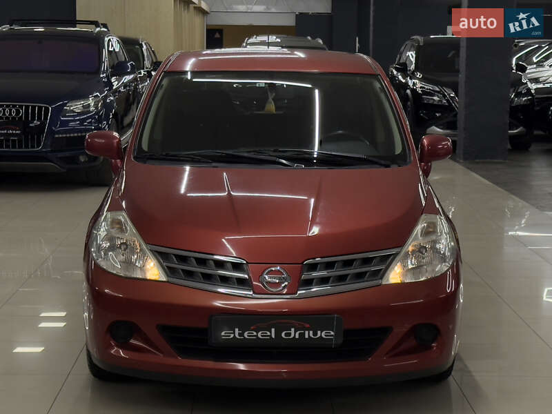 Хетчбек Nissan TIIDA 2010 в Миколаєві фото 4 Хетчбек Nissan TIIDA 2010 в Миколаєві