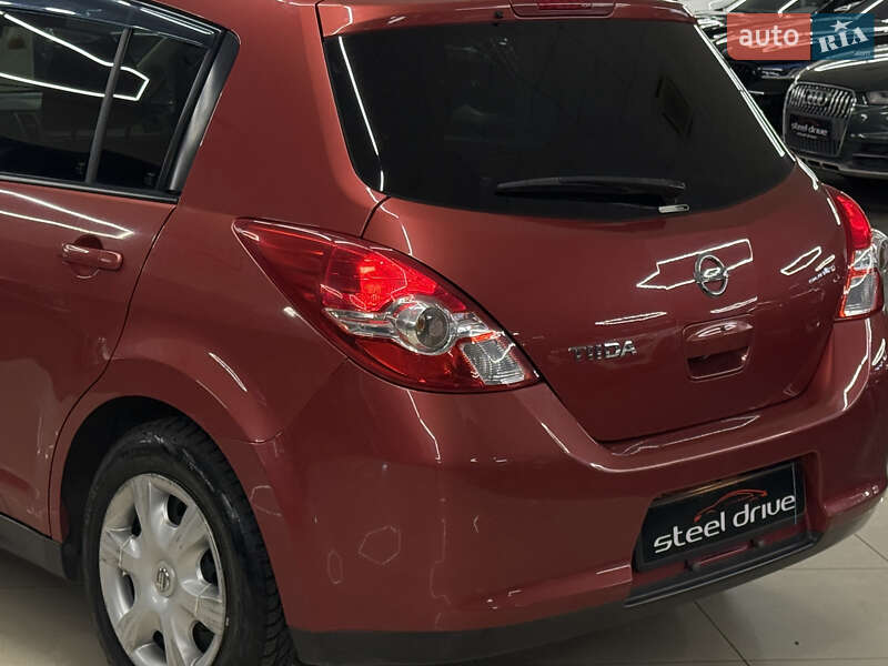 Хетчбек Nissan TIIDA 2010 в Миколаєві фото 14 Хетчбек Nissan TIIDA 2010 в Миколаєві