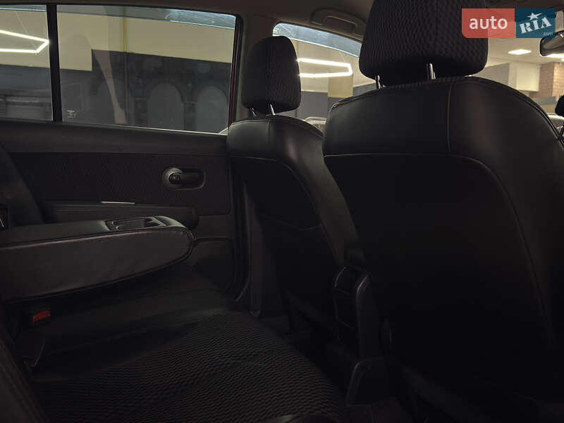 Хетчбек Nissan TIIDA 2010 в Миколаєві фото 22 Хетчбек Nissan TIIDA 2010 в Миколаєві