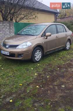 Седан Nissan TIIDA 2008 в Богодухіву