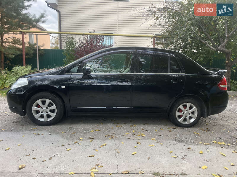 Седан Nissan TIIDA 2007 в Каменском